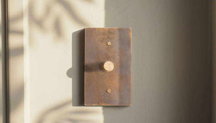 Discover the world of luxury brass light switches and indulge in the beauty of texture in unexpected places. Choose from tactile finishes like vintage brass or sleek metal with studded knurling. Elevate your home with our Spanish-inspired design cues. Get the high-end look you deserve with our toggle or dimmer switches.