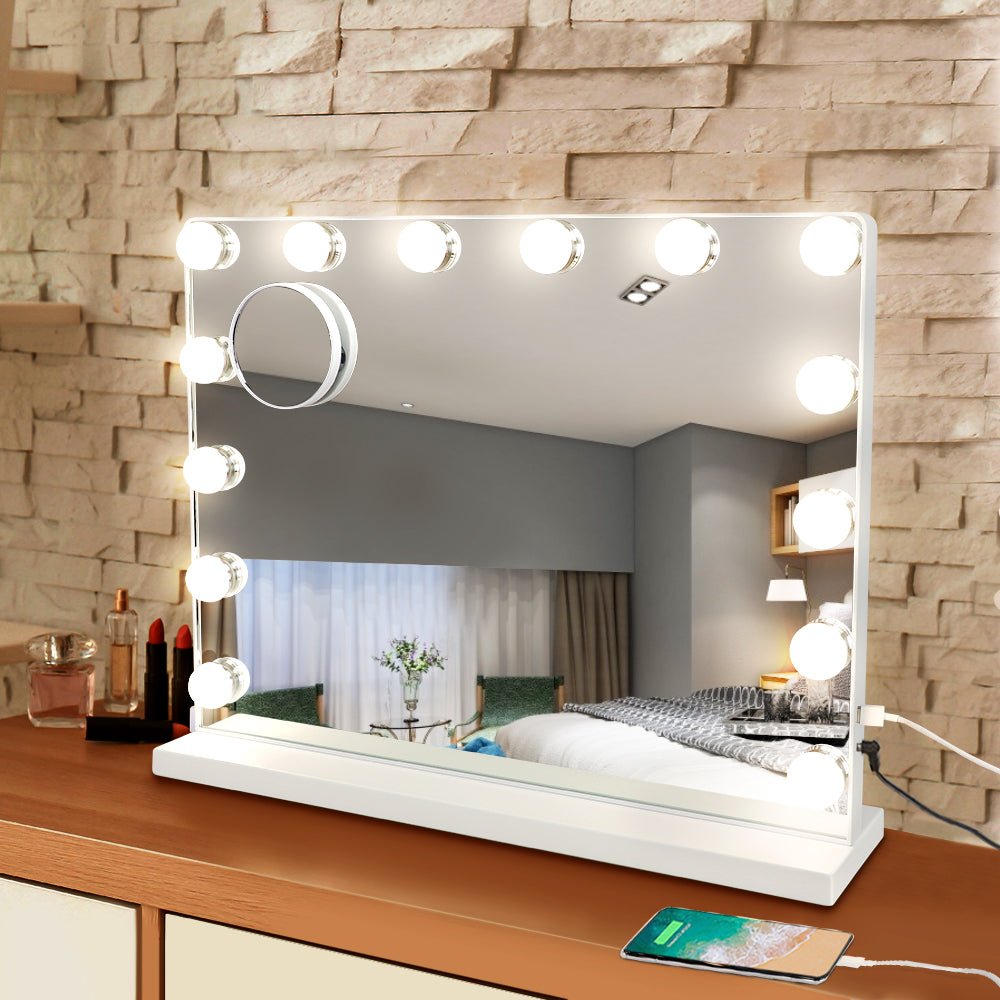 Dimmable vanity mirror cheap